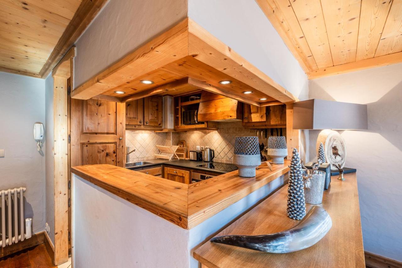 Apartment Garapa Morzine - By Emerald Stay ภายนอก รูปภาพ